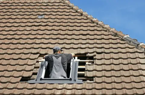 Pose de velux - Deneuvre